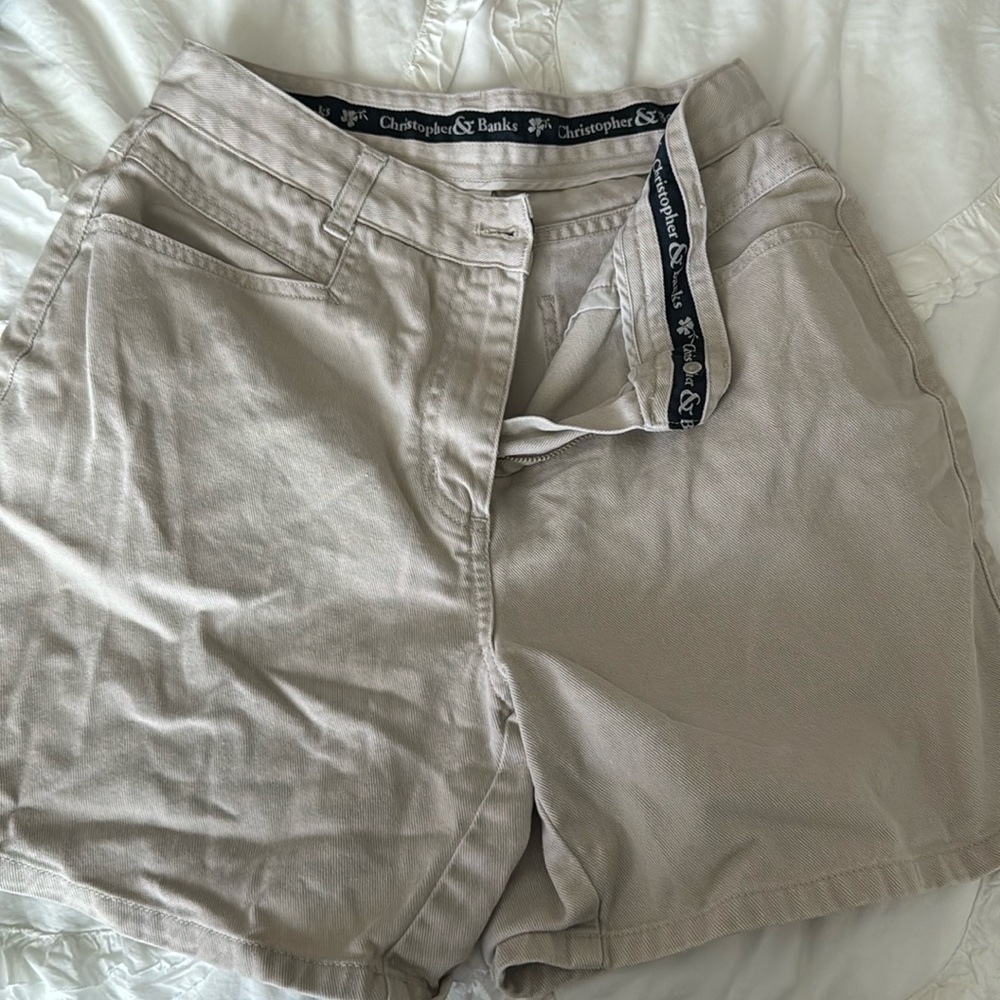 christopher and banks kakhi shorts size 6